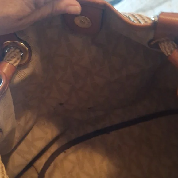 Michael Kors Brown and Tan Shoulder Bag - Picture 12 of 16